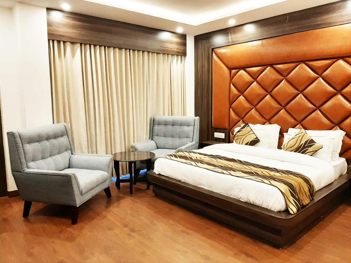 Hotel Trinity Heights McLeod Ganj Extérieur photo