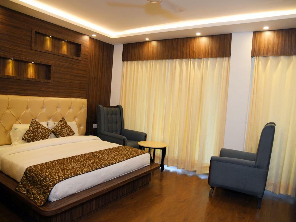 Hotel Trinity Heights McLeod Ganj Extérieur photo