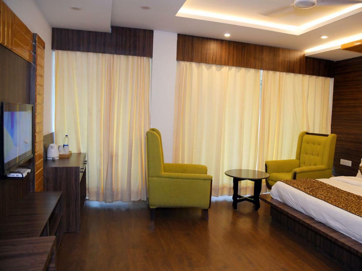 Hotel Trinity Heights McLeod Ganj Extérieur photo