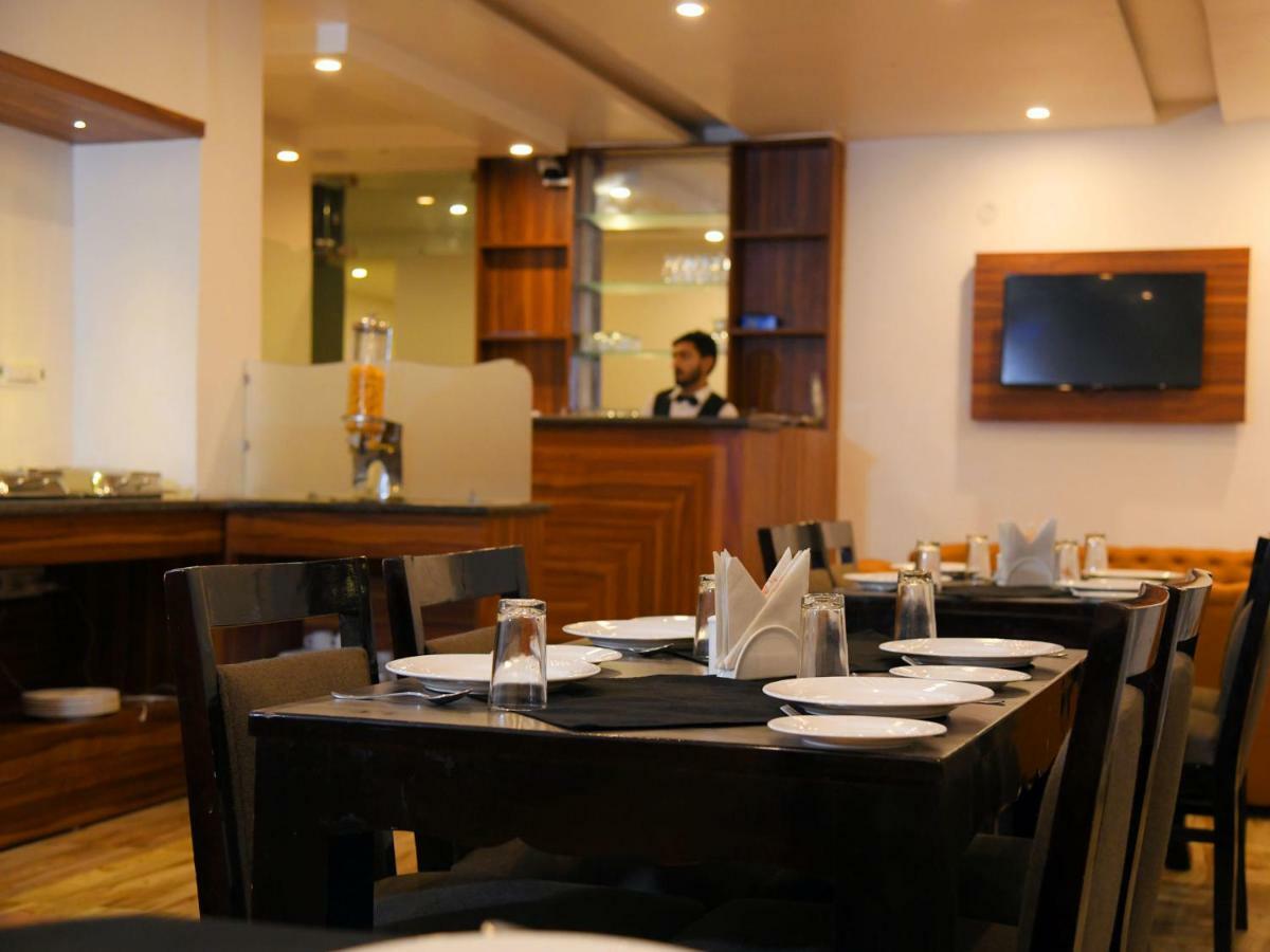 Hotel Trinity Heights McLeod Ganj Extérieur photo